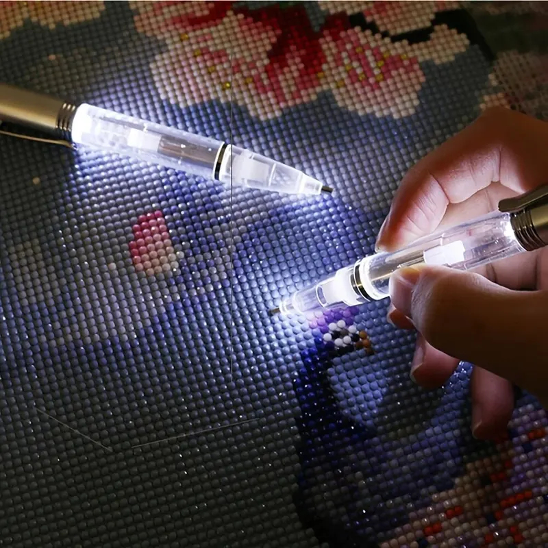 Embroidery Embellishments - LED-licht Diamantschilderpen 1 st. Verlichtingsboorpen voor