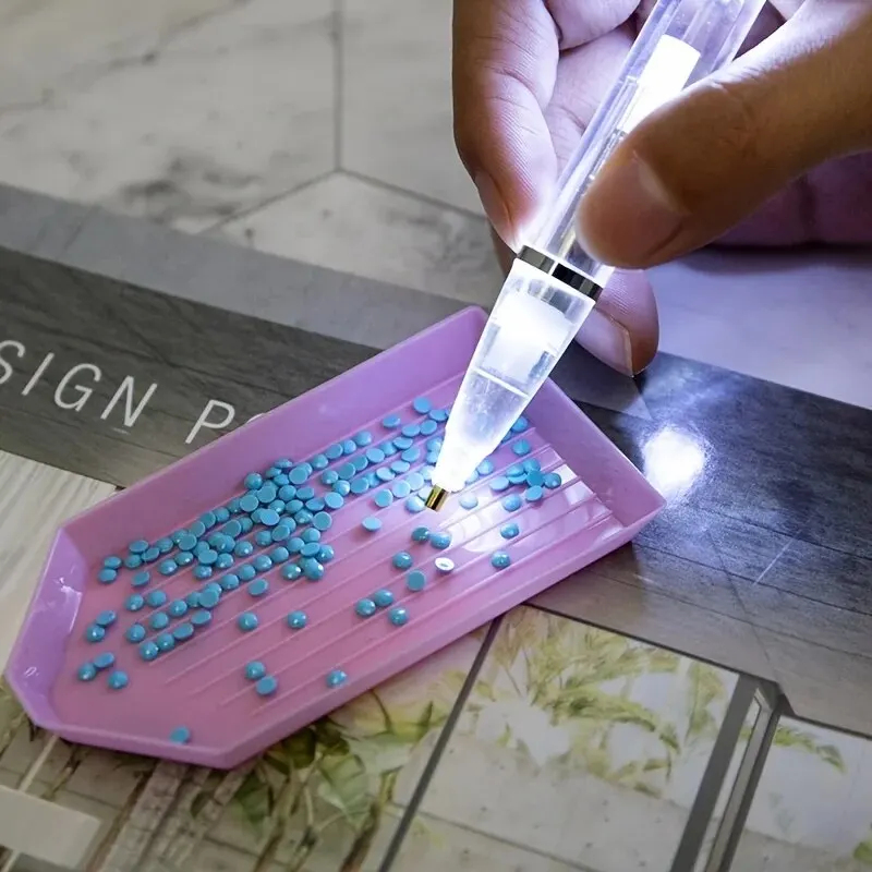 LED-licht Diamantschilderpen 1 - Embroidery Embellishments recensie en prijs